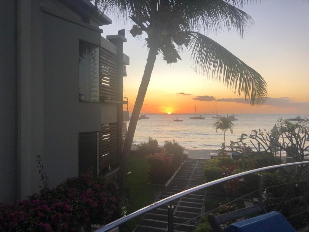 Troux Aux Biches Le Cerisier A2 Mauritius Lägenhet Exteriör bild